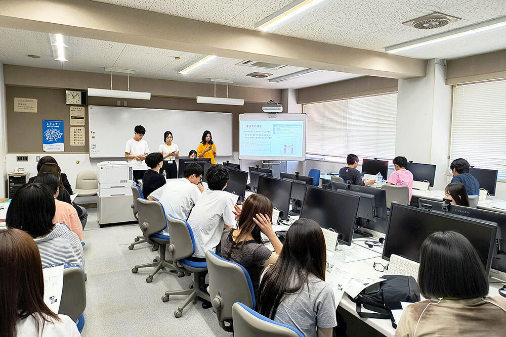 テクノアカデミー会津でプレゼンテーション