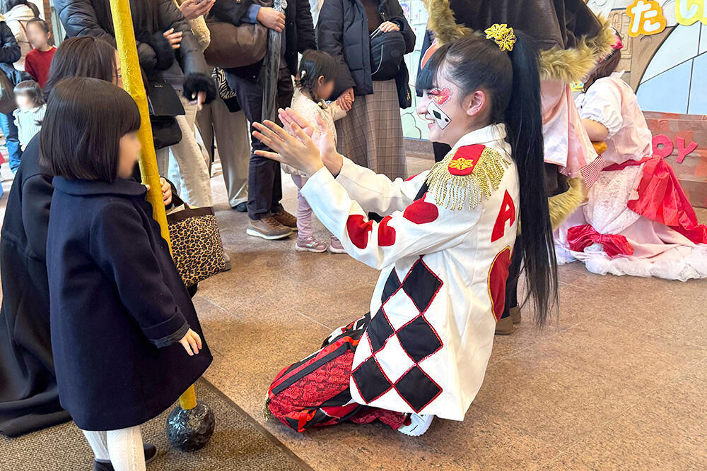 トランプさんにごあいさつ