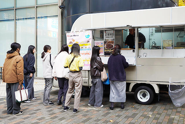 キッチンカー（新宿）